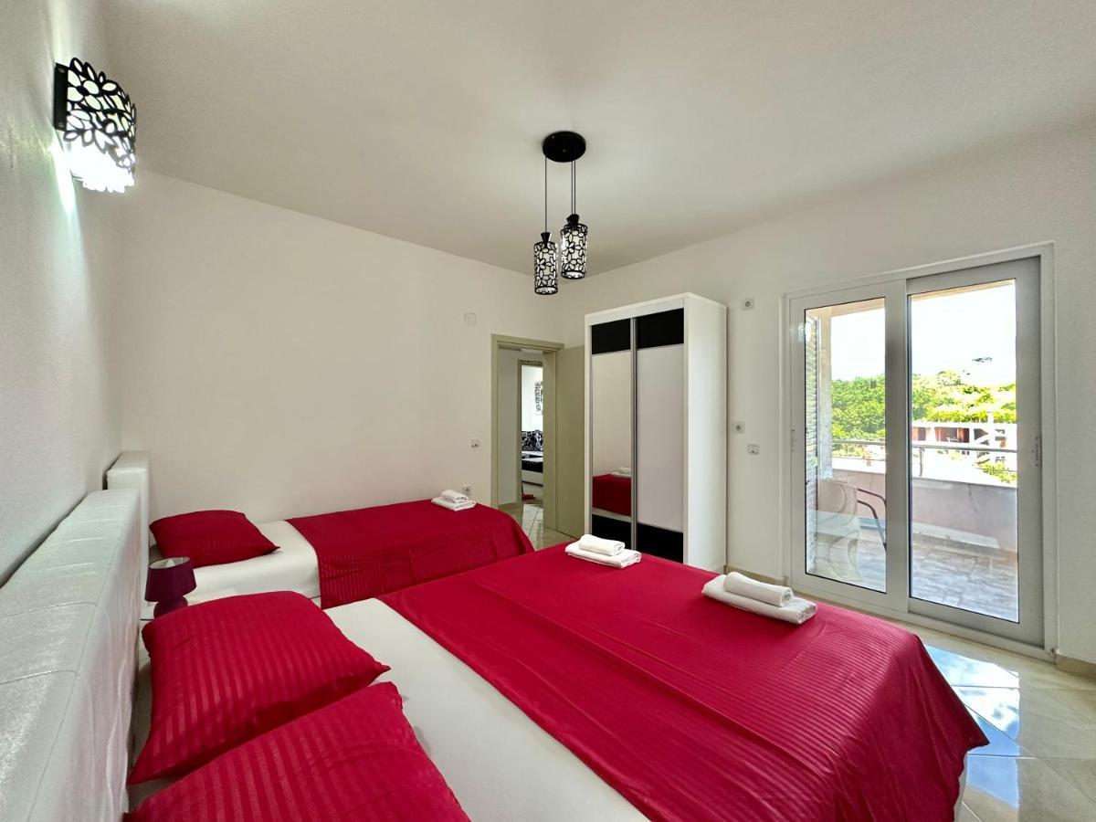 Queen Kodre Apartments Ulcinj Ngoại thất bức ảnh