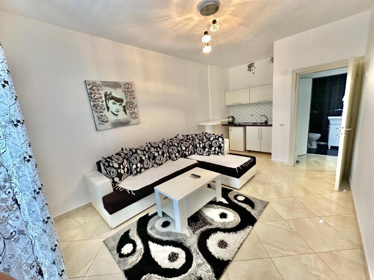 Queen Kodre Apartments Ulcinj Ngoại thất bức ảnh