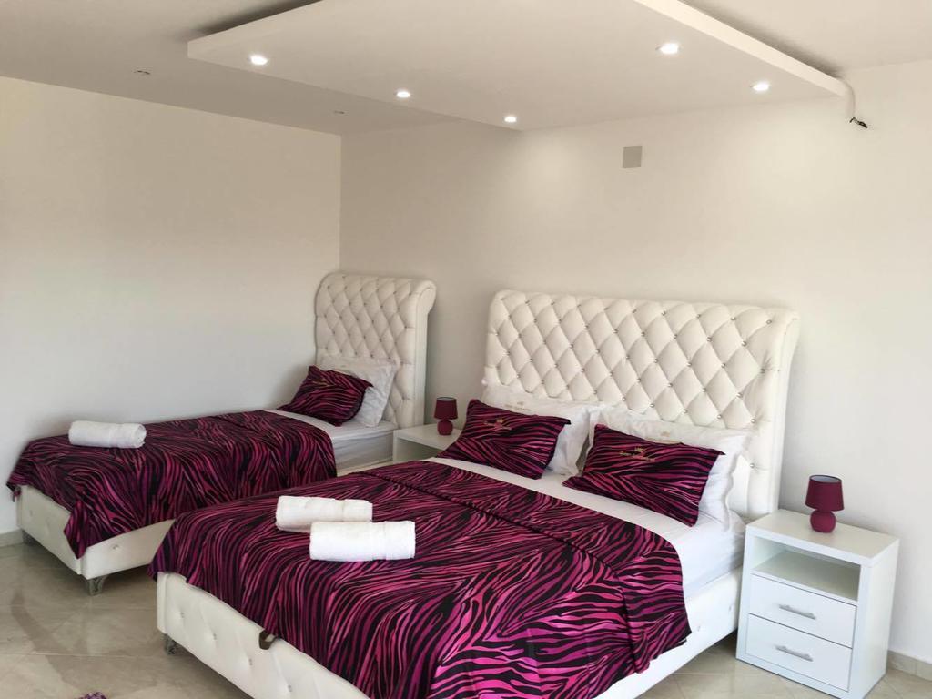 Queen Kodre Apartments Ulcinj Ngoại thất bức ảnh